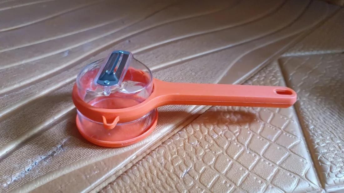 Peeler with Built‑in Storage Box
